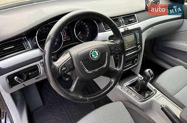 Универсал Skoda Superb 2011 в 