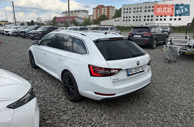 Універсал Skoda Superb 2017 в 