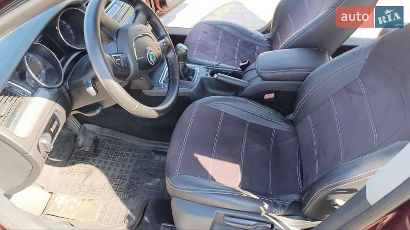 Лифтбек Skoda Superb 2009 в Краматорске
