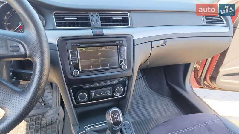Лифтбек Skoda Superb 2009 в Краматорске