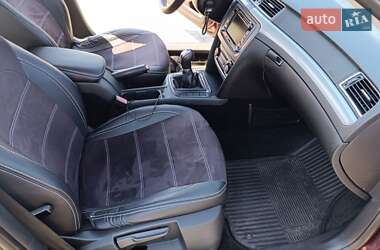 Лифтбек Skoda Superb 2009 в 