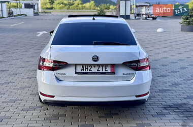 Лифтбек Skoda Superb 2017 в 