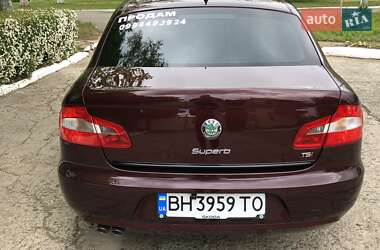 Лифтбек Skoda Superb 2009 в 