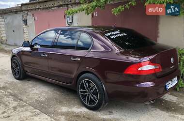 Лифтбек Skoda Superb 2009 в 