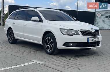 Універсал Skoda Superb 2014 в 