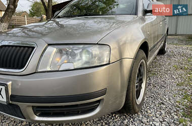 Лифтбек Skoda Superb 2008 в 