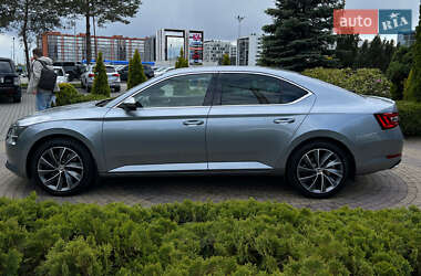 Ліфтбек Skoda Superb 2018 в 