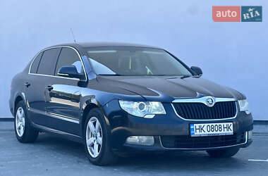 Лифтбек Skoda Superb 2009 в Ровно