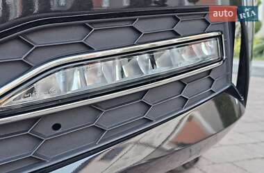 Ліфтбек Skoda Superb 2019 в 