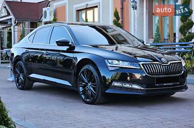 Ліфтбек Skoda Superb 2019 в 