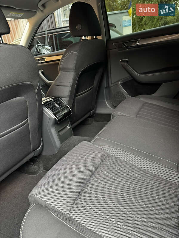 Лифтбек Skoda Superb 2020 в Ивано-Франковске