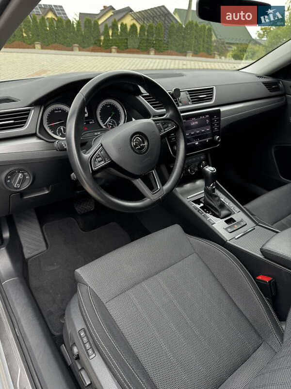 Лифтбек Skoda Superb 2020 в Ивано-Франковске