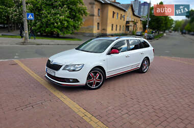 Универсал Skoda Superb 2013 в 