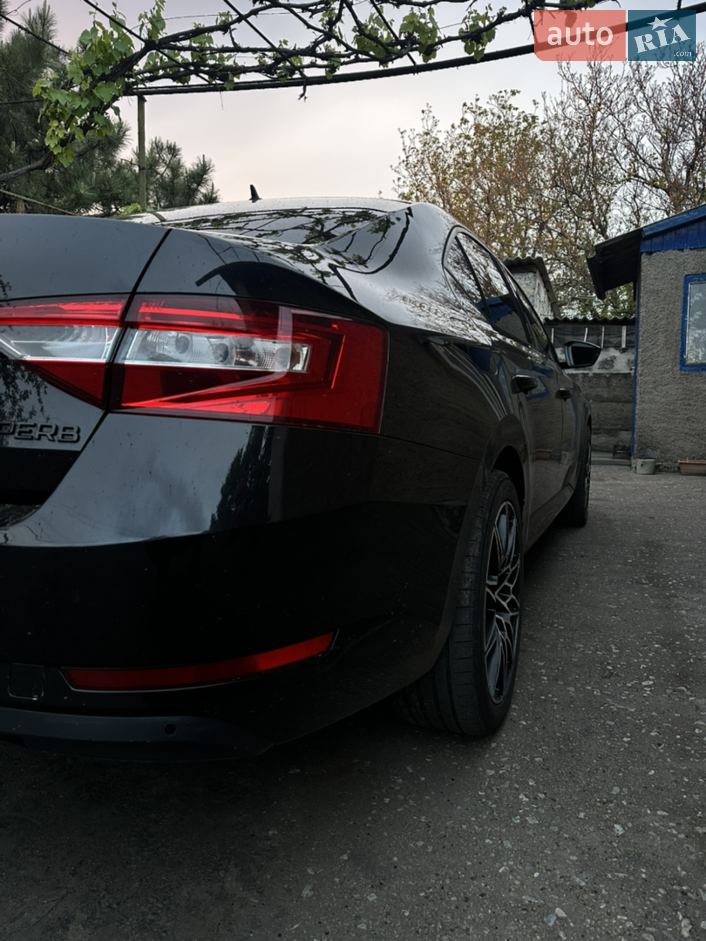 2016 Skoda Superb - мініатюра 2