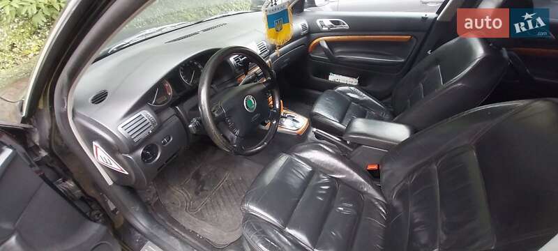 Лифтбек Skoda Superb 2006 в Киеве