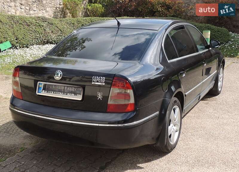 Лифтбек Skoda Superb 2006 в Киеве