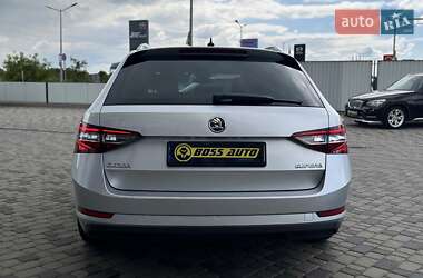 Універсал Skoda Superb 2018 в 
