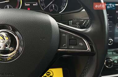Універсал Skoda Superb 2018 в 