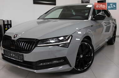 Ліфтбек Skoda Superb 2021 в 