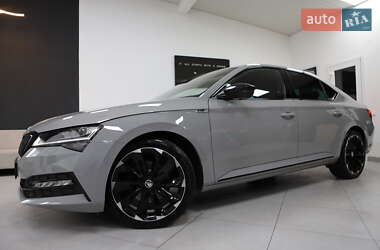 Ліфтбек Skoda Superb 2021 в 