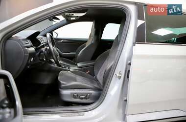 Ліфтбек Skoda Superb 2021 в 