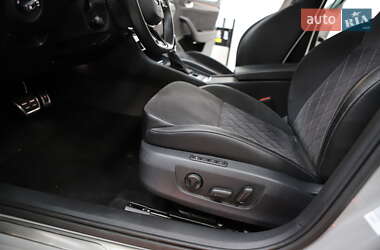 Ліфтбек Skoda Superb 2021 в 