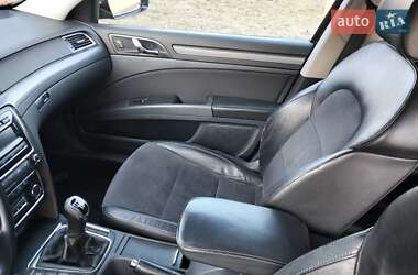 Універсал Skoda Superb 2011 в 