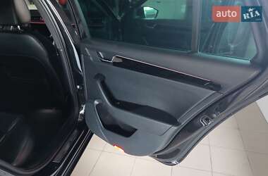 Универсал Skoda Superb 2018 в 