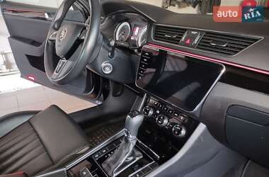 Универсал Skoda Superb 2018 в 