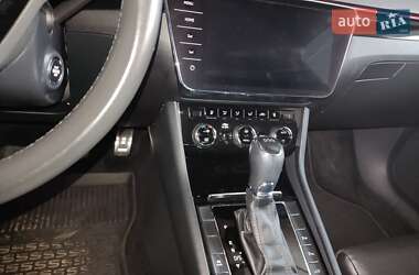Универсал Skoda Superb 2018 в 