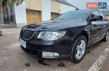 Универсал Skoda Superb 2010 в 