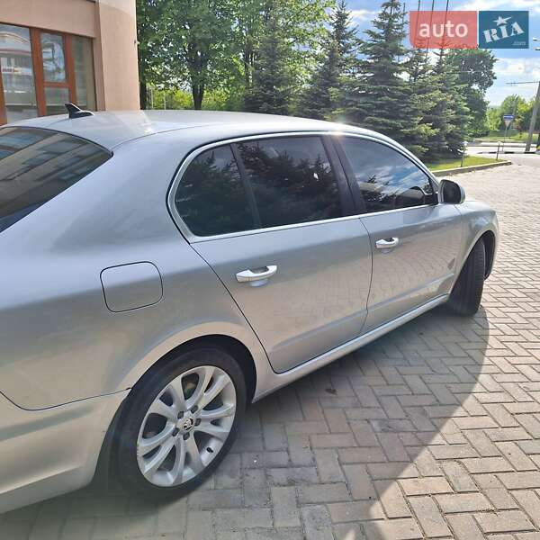 Лифтбек Skoda Superb 2013 в Харькове