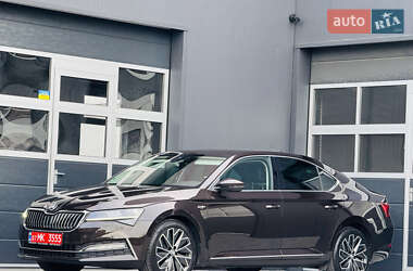 Ліфтбек Skoda Superb 2020 в 