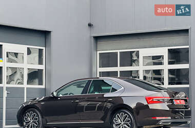 Ліфтбек Skoda Superb 2020 в 