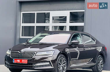 Ліфтбек Skoda Superb 2020 в 