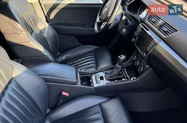 Лифтбек Skoda Superb 2015 в 