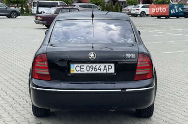 Лифтбек Skoda Superb 2003 в 