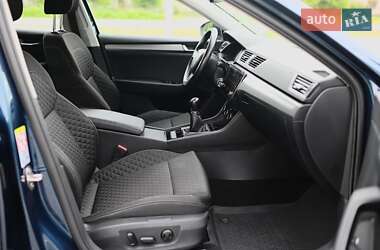 Універсал Skoda Superb 2017 в 