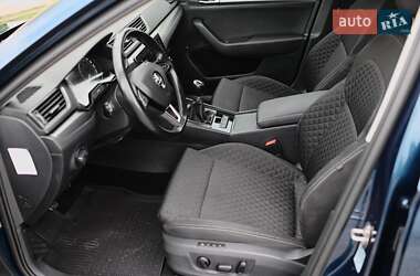 Універсал Skoda Superb 2017 в 