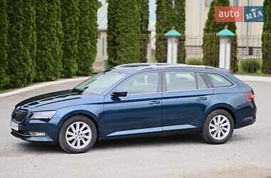 Універсал Skoda Superb 2017 в 