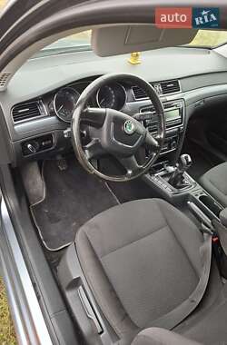 Лифтбек Skoda Superb 2008 в 