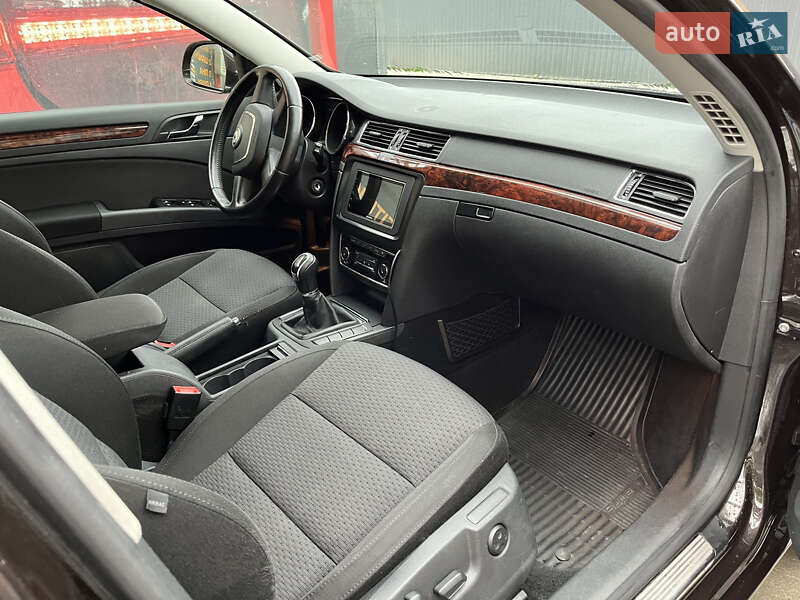 Універсал Skoda Superb 2012 в Умані