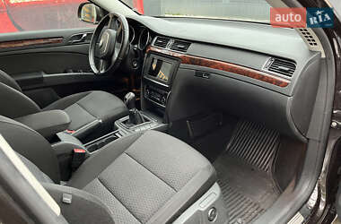 Универсал Skoda Superb 2012 в 