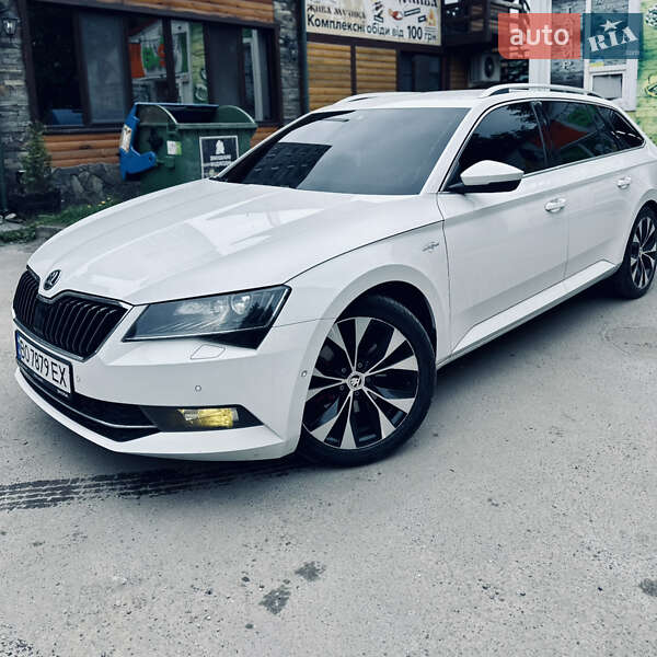 Универсал Skoda Superb 2019 в 
