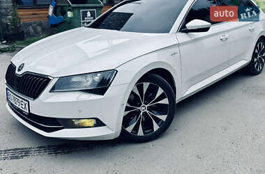 Универсал Skoda Superb 2019 в 