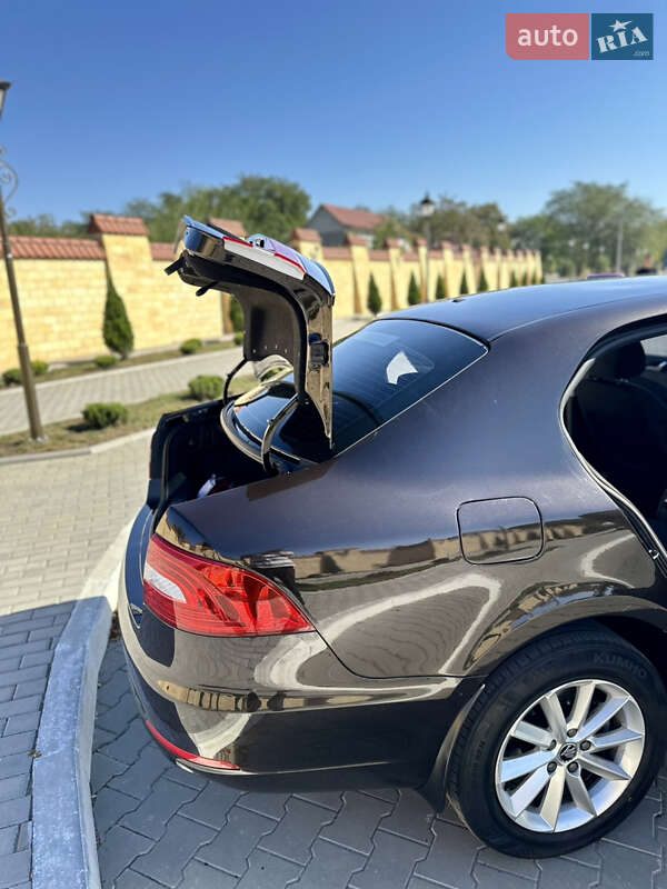 Лифтбек Skoda Superb 2014 в Измаиле