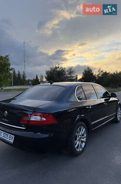 Лифтбек Skoda Superb 2010 в 