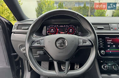 Ліфтбек Skoda Superb 2019 в 