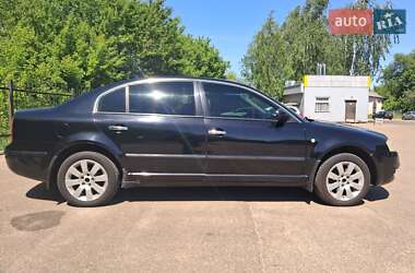 Ліфтбек Skoda Superb 2004 в 