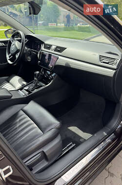 Лифтбек Skoda Superb 2018 в 